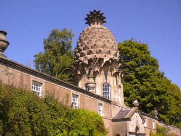 Dunmore's Pineapple in Scotland